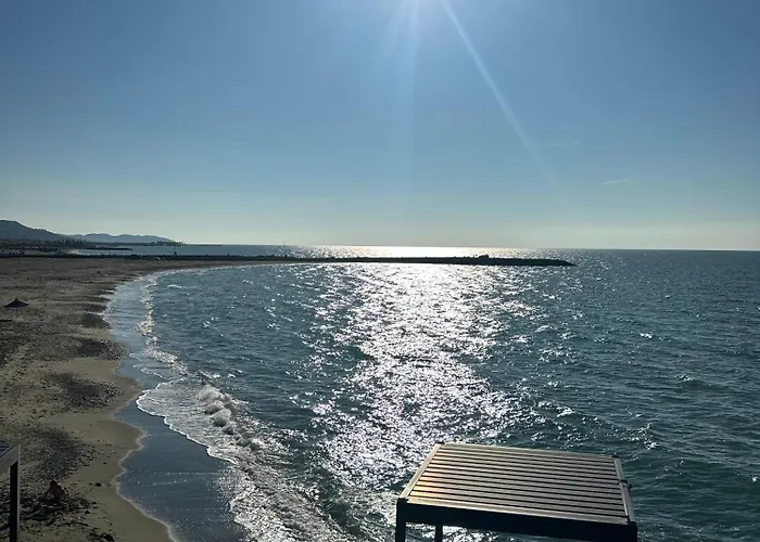 アパート Gjini ゴーレム