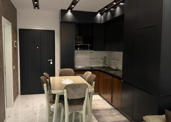 Gjini アパート *